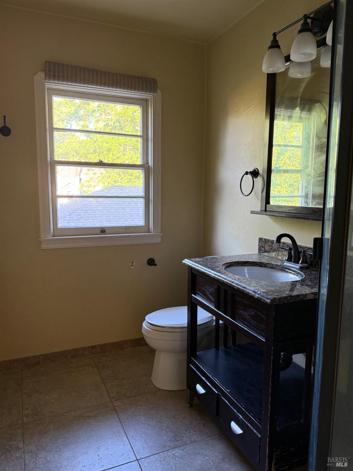 530 W Stephenson Street Ukiah CA 95482
