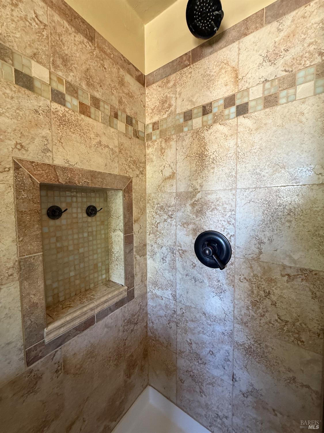 530 W Stephenson Street Ukiah CA 95482