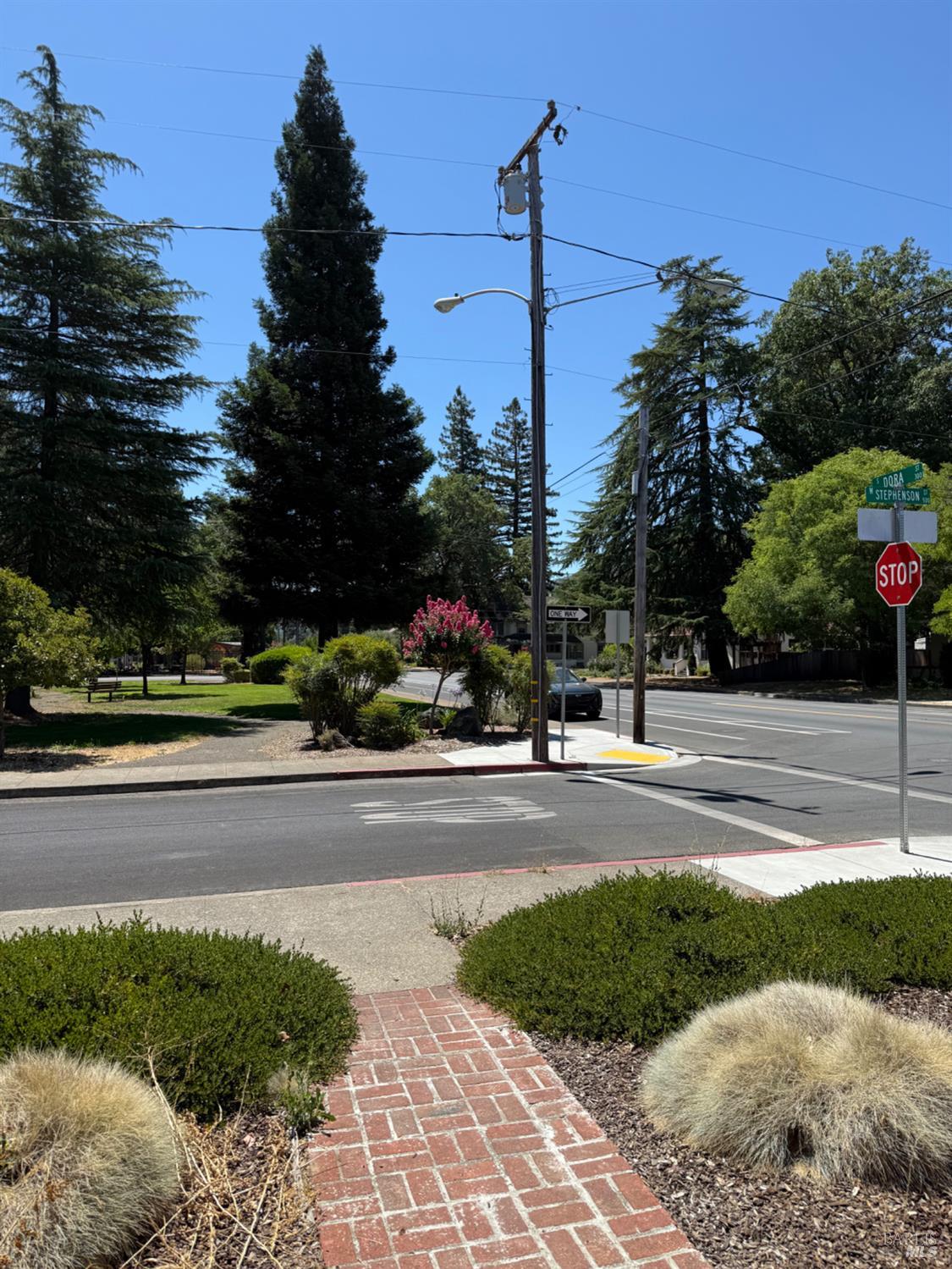 530 W Stephenson Street Ukiah CA 95482