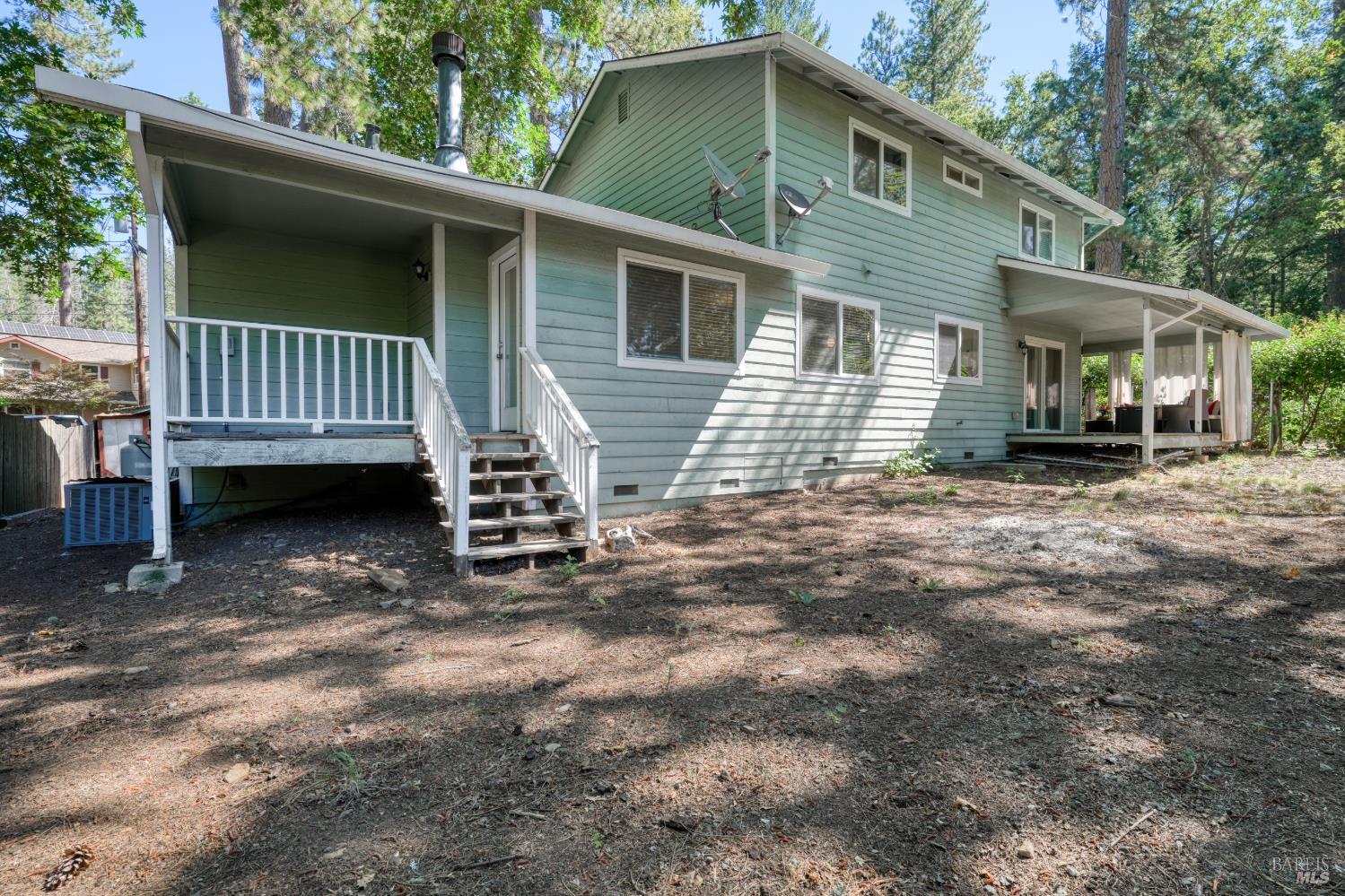 9945 Meadow Drive Cobb CA 95426