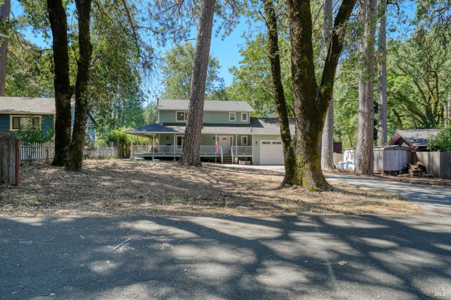 9945 Meadow Drive Cobb CA 95426