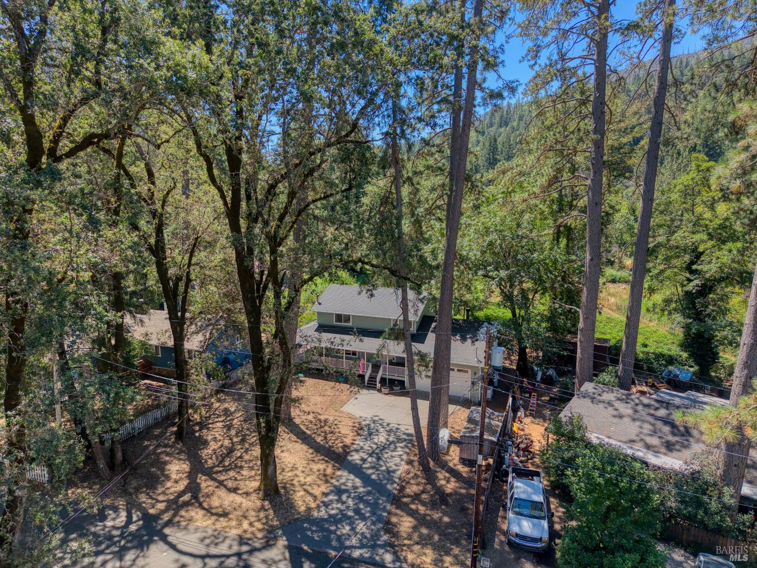 9945 Meadow Drive Cobb CA 95426
