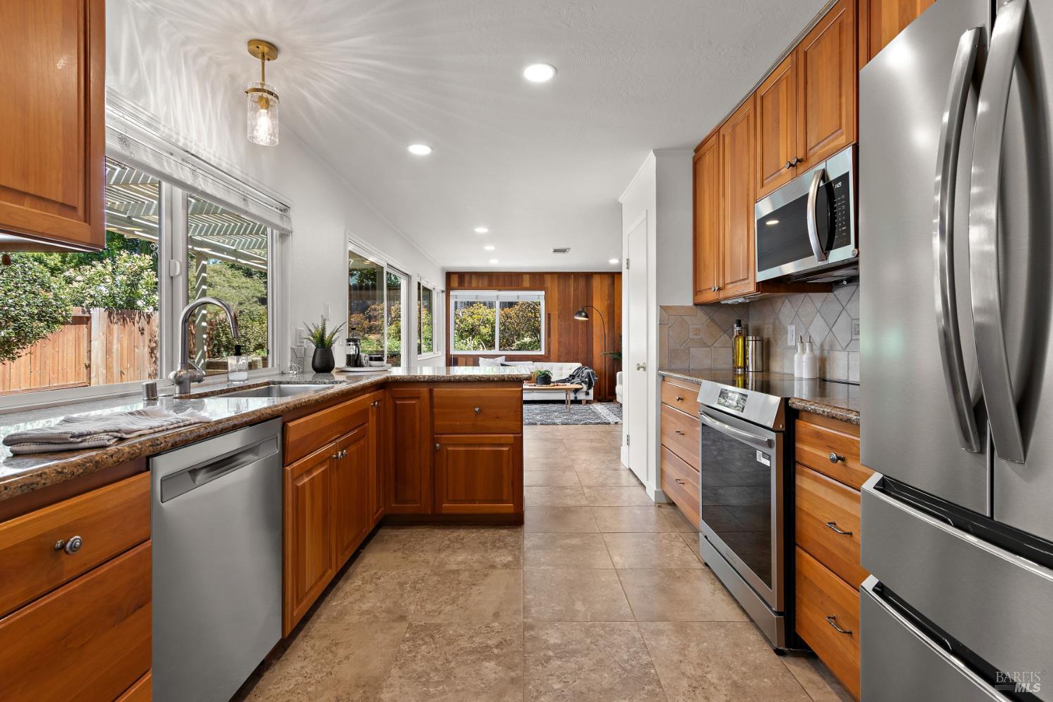 329 Larkin Court Benicia CA 94510