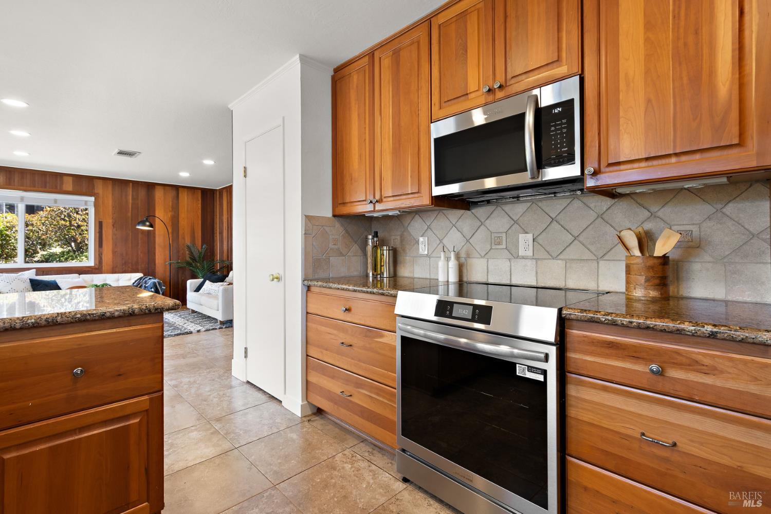 329 Larkin Court Benicia CA 94510