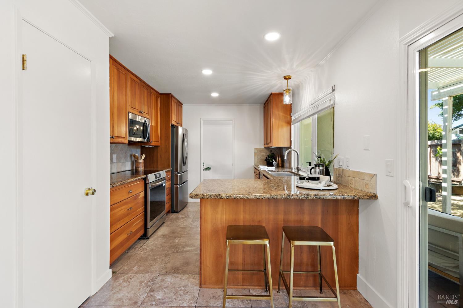 329 Larkin Court Benicia CA 94510