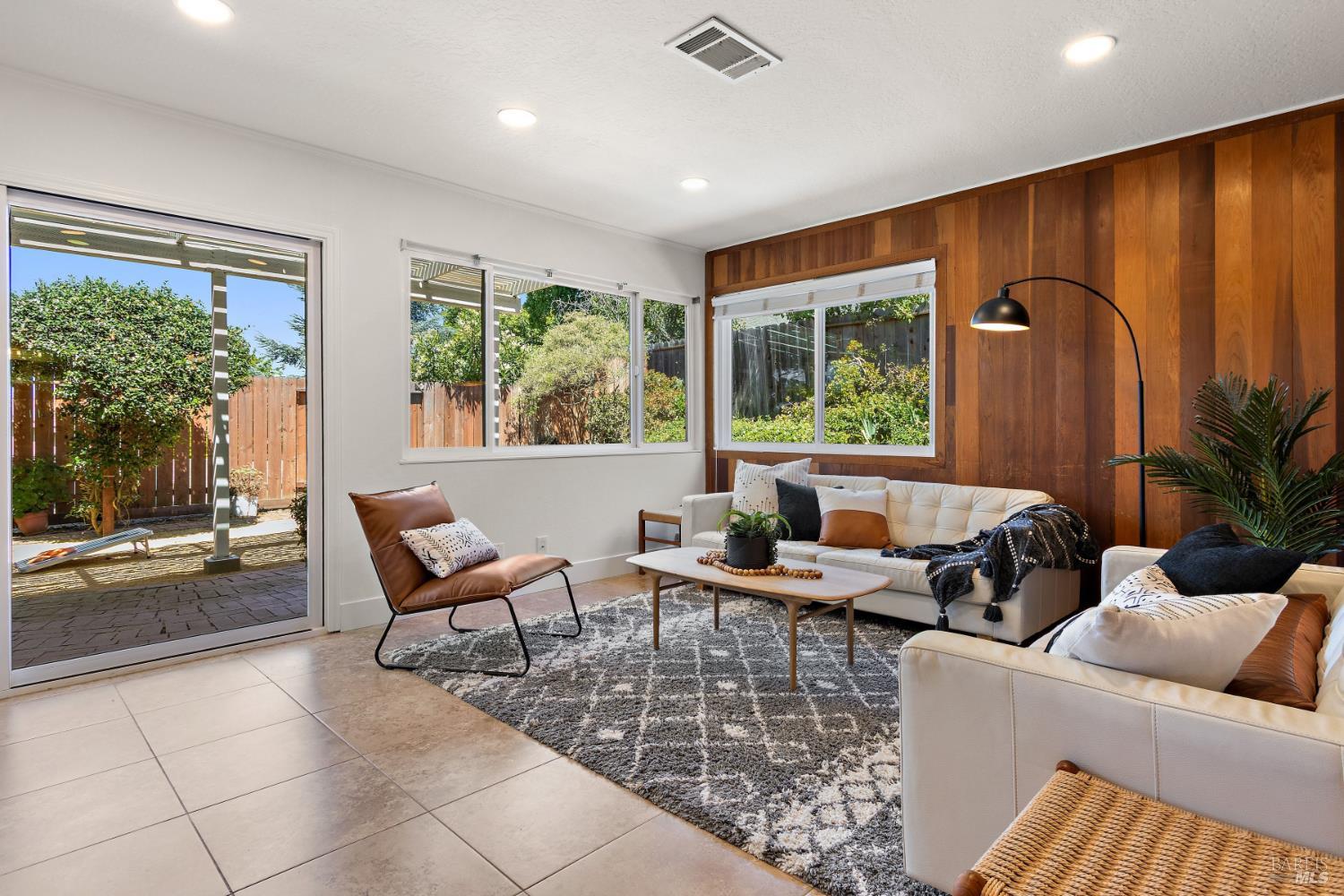 329 Larkin Court Benicia CA 94510