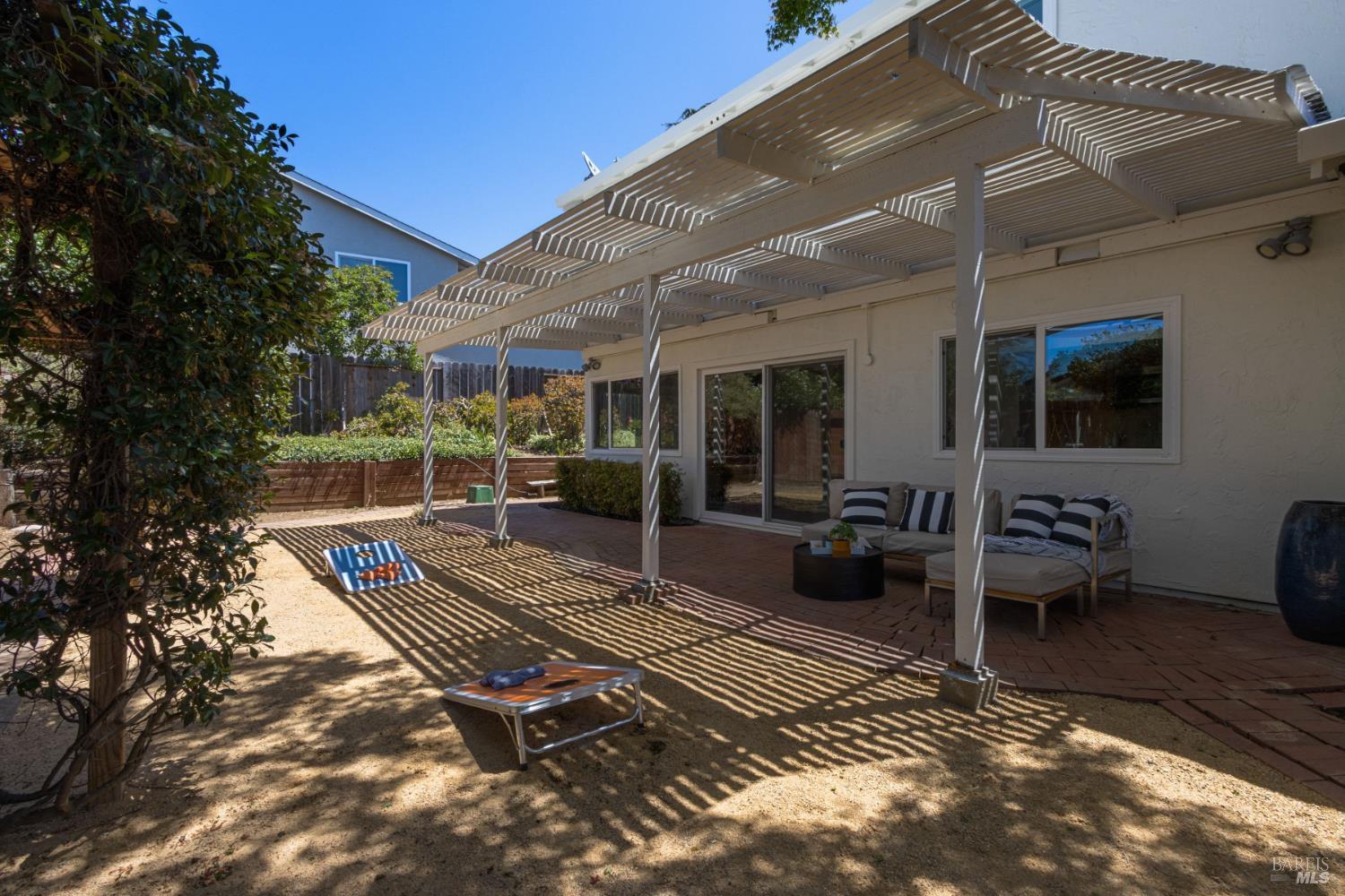 329 Larkin Court Benicia CA 94510
