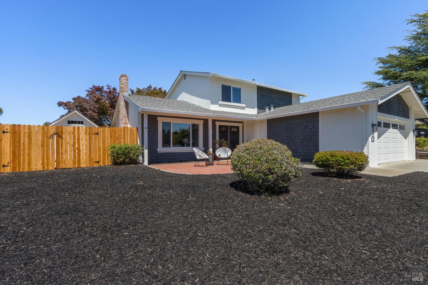 329 Larkin Court Benicia CA 94510