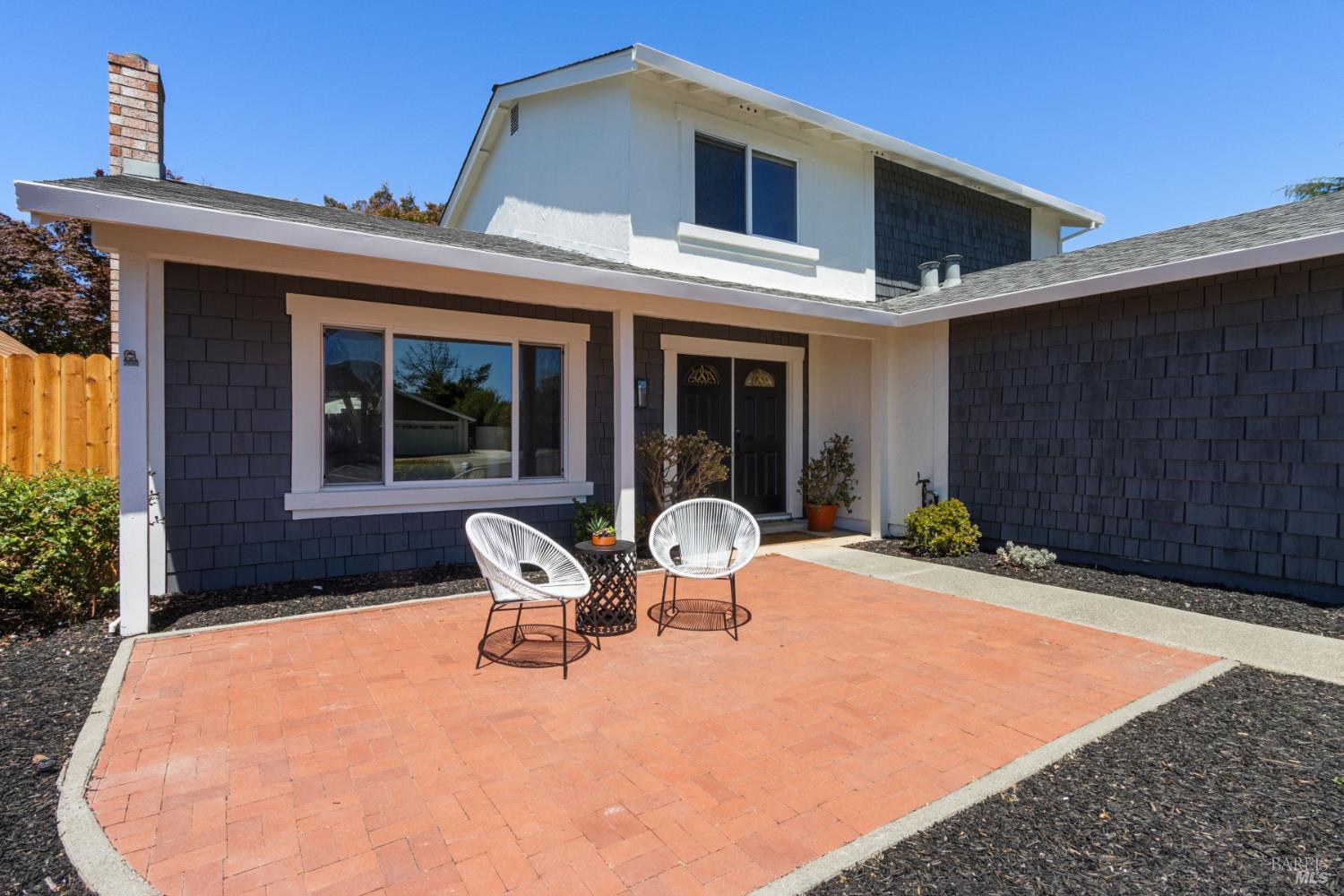 329 Larkin Court Benicia CA 94510