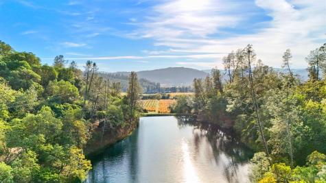 22700 Walling Road Geyserville CA 95441