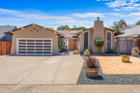 70 San Carlos Way Novato CA 94945