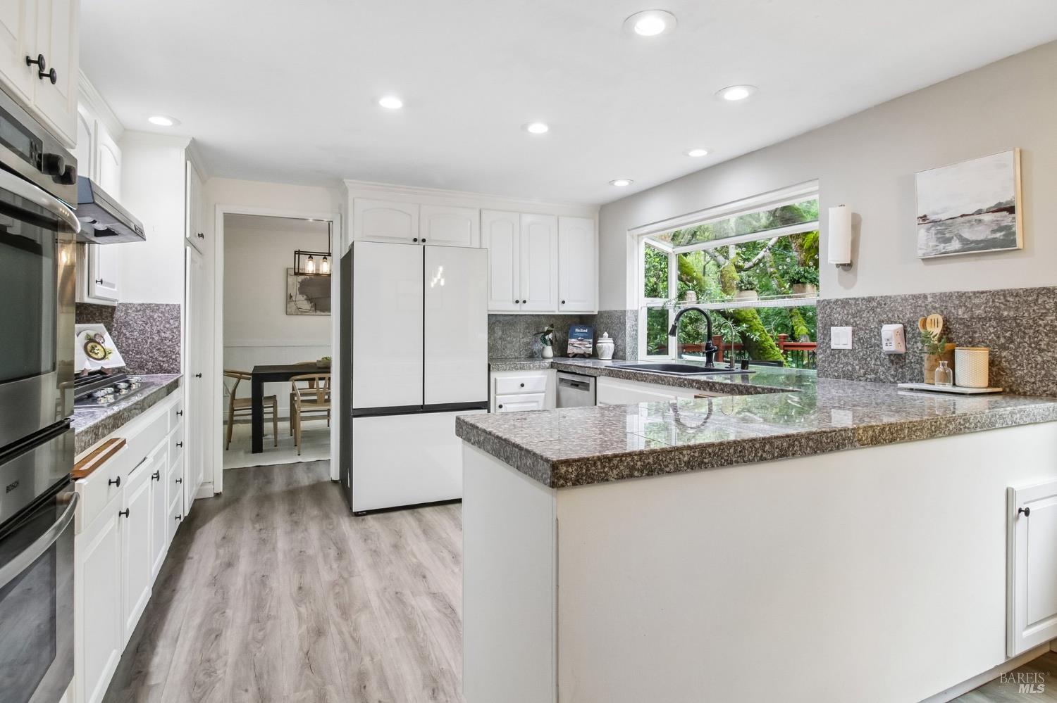 2227 Vallejo Street Santa Rosa CA 95404