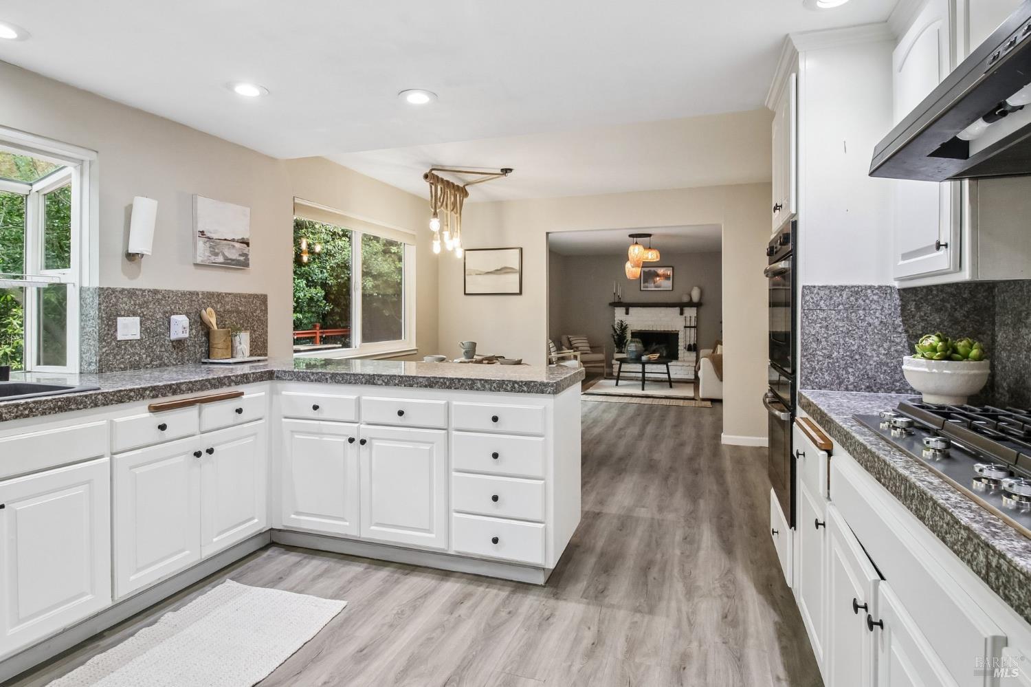 2227 Vallejo Street Santa Rosa CA 95404