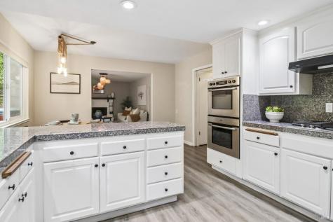 2227 Vallejo Street Santa Rosa CA 95404