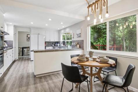 2227 Vallejo Street Santa Rosa CA 95404