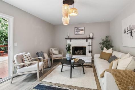2227 Vallejo Street Santa Rosa CA 95404