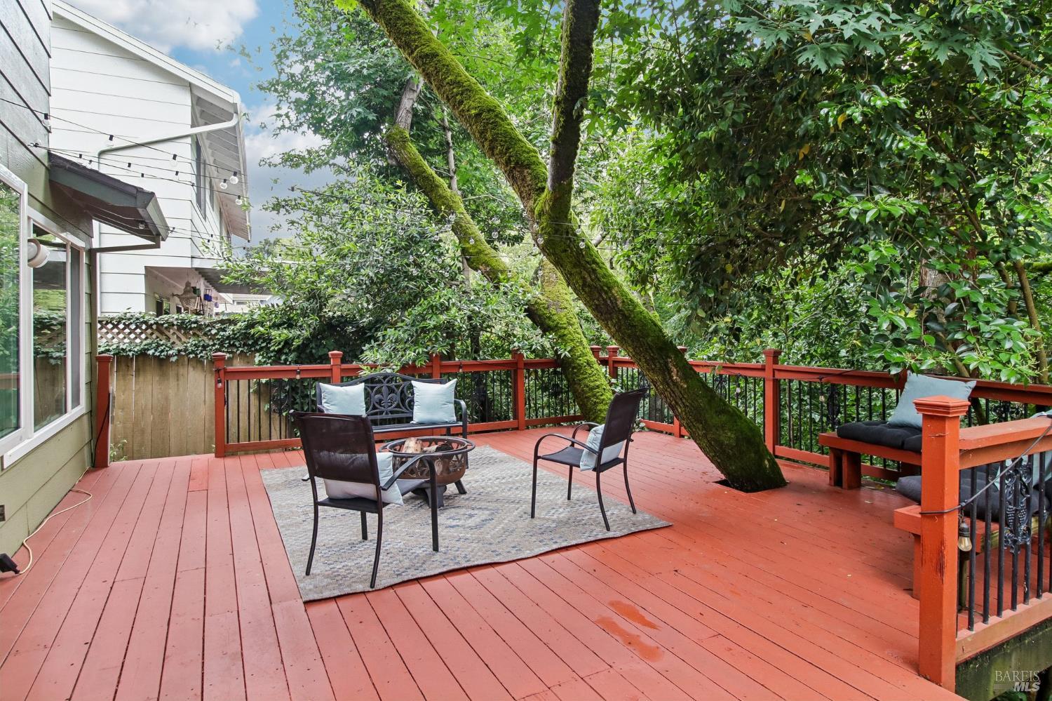 2227 Vallejo Street Santa Rosa CA 95404