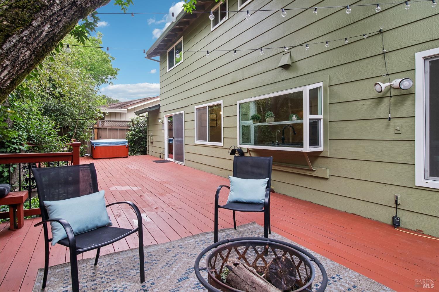 2227 Vallejo Street Santa Rosa CA 95404
