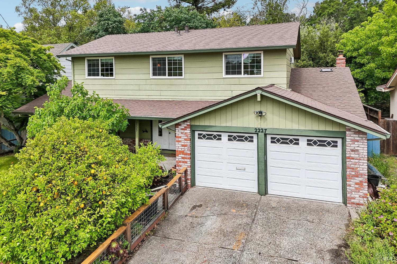 2227 Vallejo Street Santa Rosa CA 95404