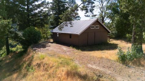 23 Wickersham Ranch Road Cloverdale CA 95448
