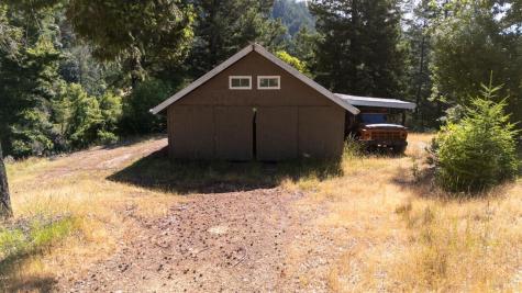 23 Wickersham Ranch Road Cloverdale CA 95448