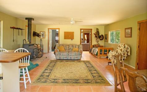 23 Wickersham Ranch Road Cloverdale CA 95448