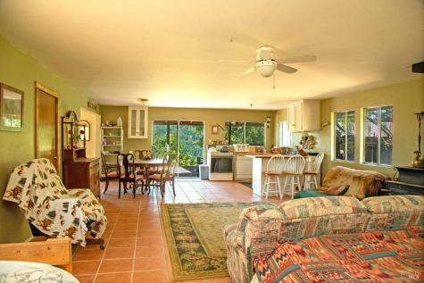 23 Wickersham Ranch Road Cloverdale CA 95448