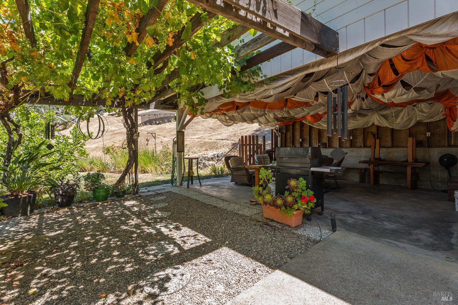 1400 Hulda Drive Ukiah CA 95482
