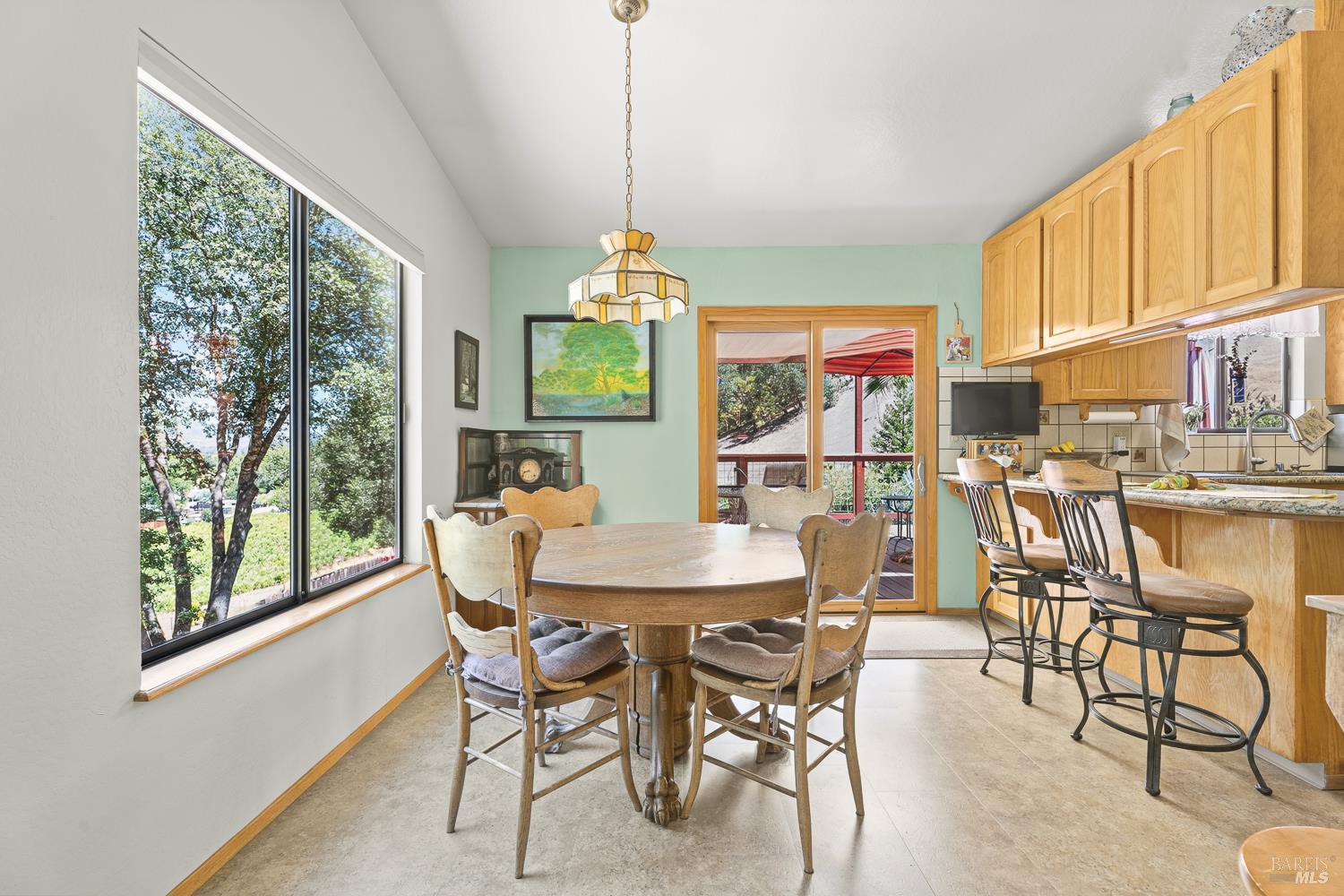 1400 Hulda Drive Ukiah CA 95482