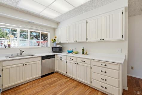 397 W Railroad Avenue Cotati CA 94931