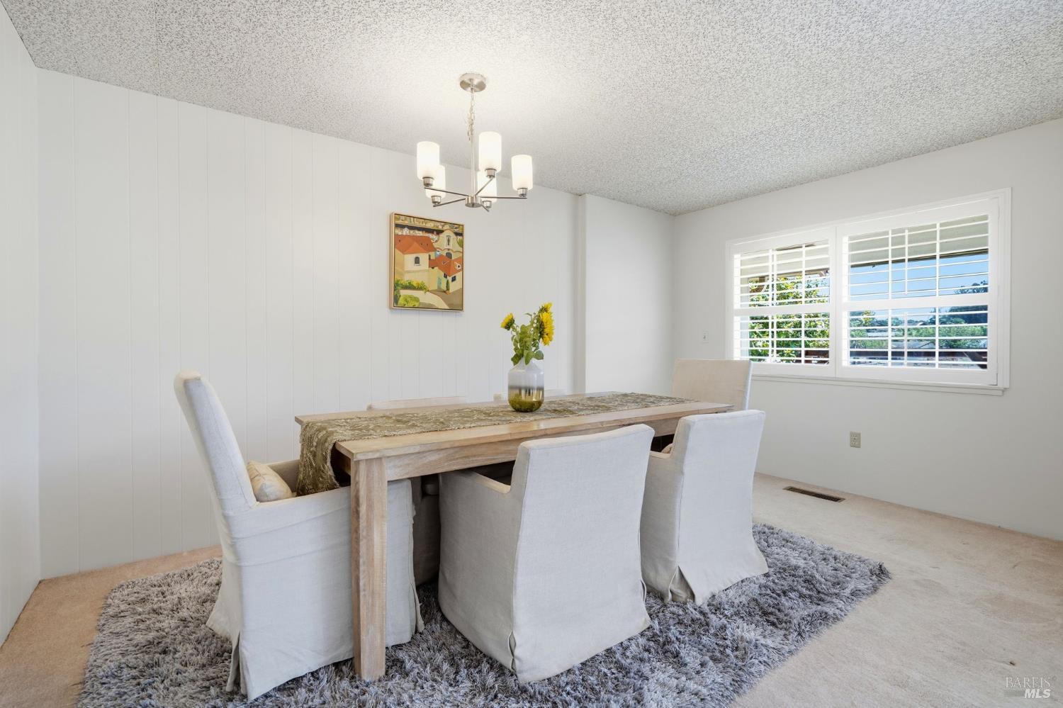 397 W Railroad Avenue Cotati CA 94931