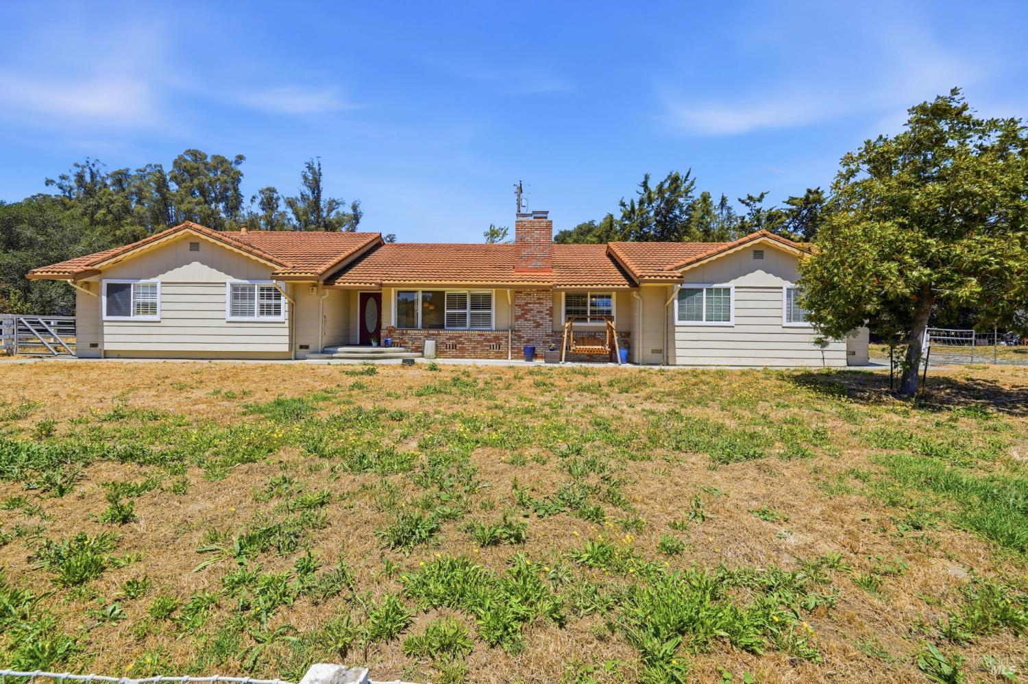 397 W Railroad Avenue Cotati CA 94931