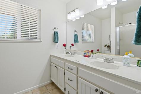397 W Railroad Avenue Cotati CA 94931