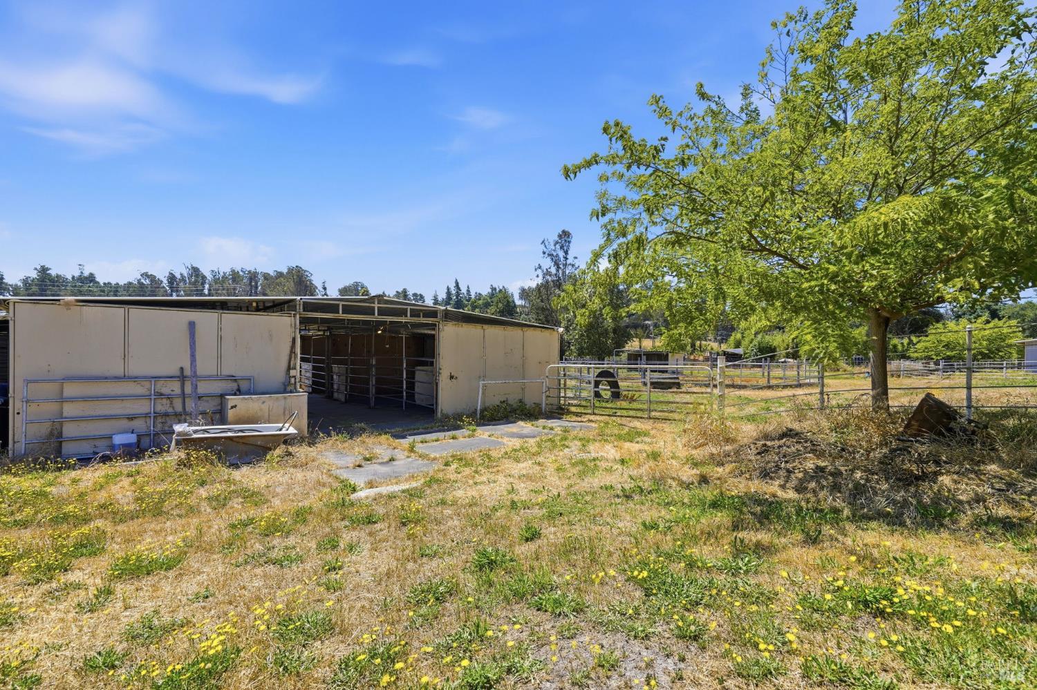 397 W Railroad Avenue Cotati CA 94931