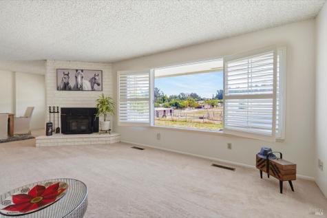 397 W Railroad Avenue Cotati CA 94931