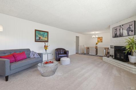 397 W Railroad Avenue Cotati CA 94931