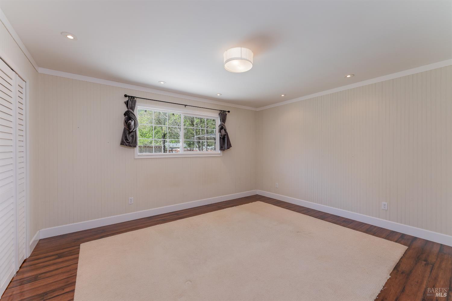 80 Whitmore Lane Ukiah CA 95482