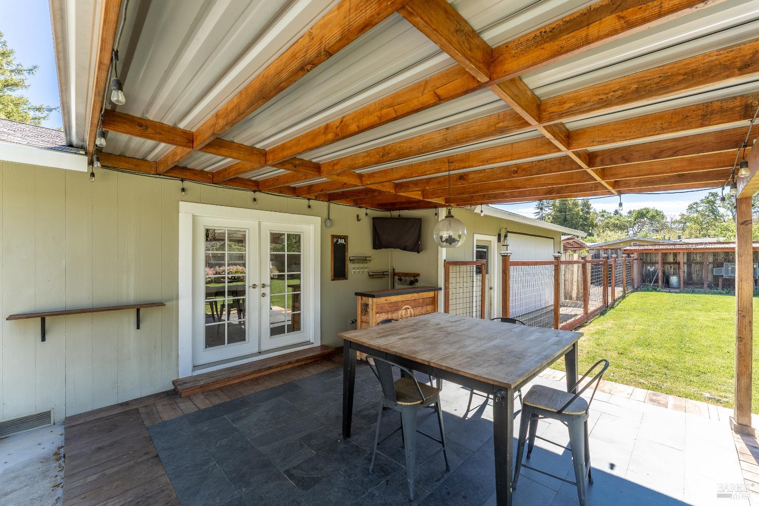80 Whitmore Lane Ukiah CA 95482