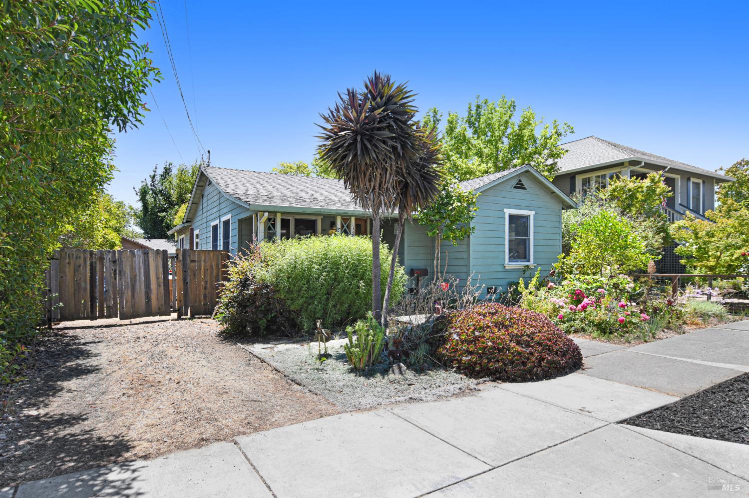 1335 E Street Napa CA 94559