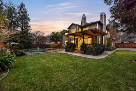 1888 Brush Creek Road Santa Rosa CA 95404