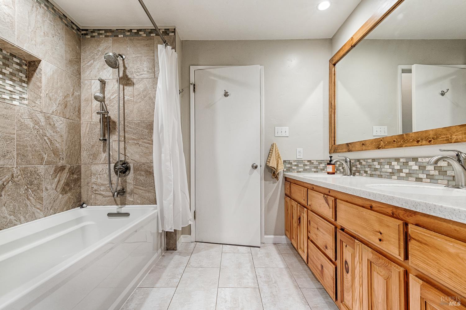 7240 Covey Road Forestville CA 95436