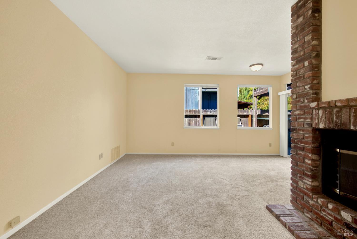 685 Poppy Circle Vacaville CA 95688