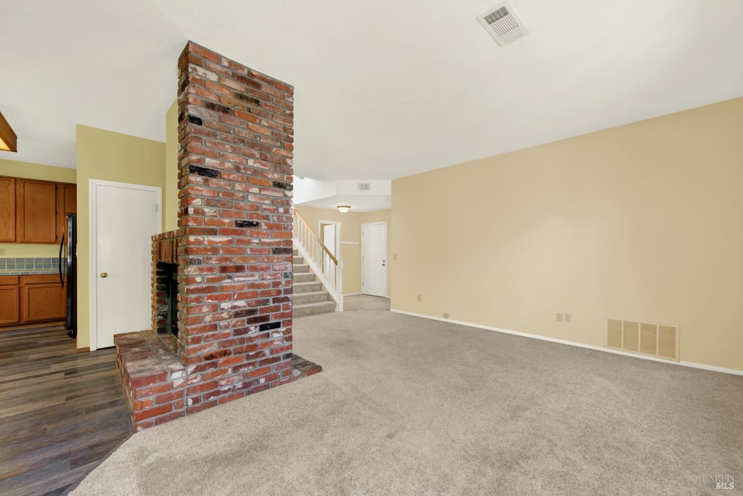 685 Poppy Circle Vacaville CA 95688