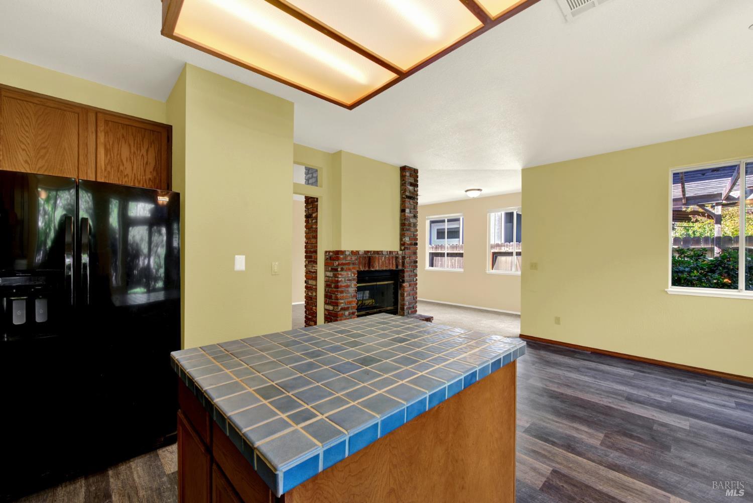 685 Poppy Circle Vacaville CA 95688