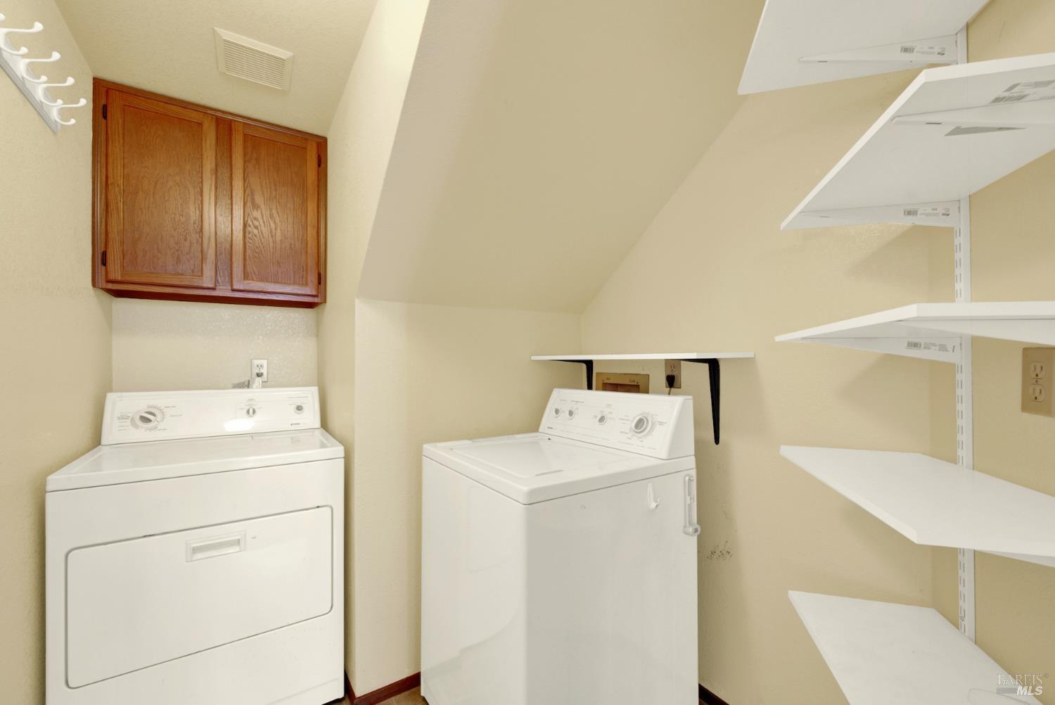 685 Poppy Circle Vacaville CA 95688
