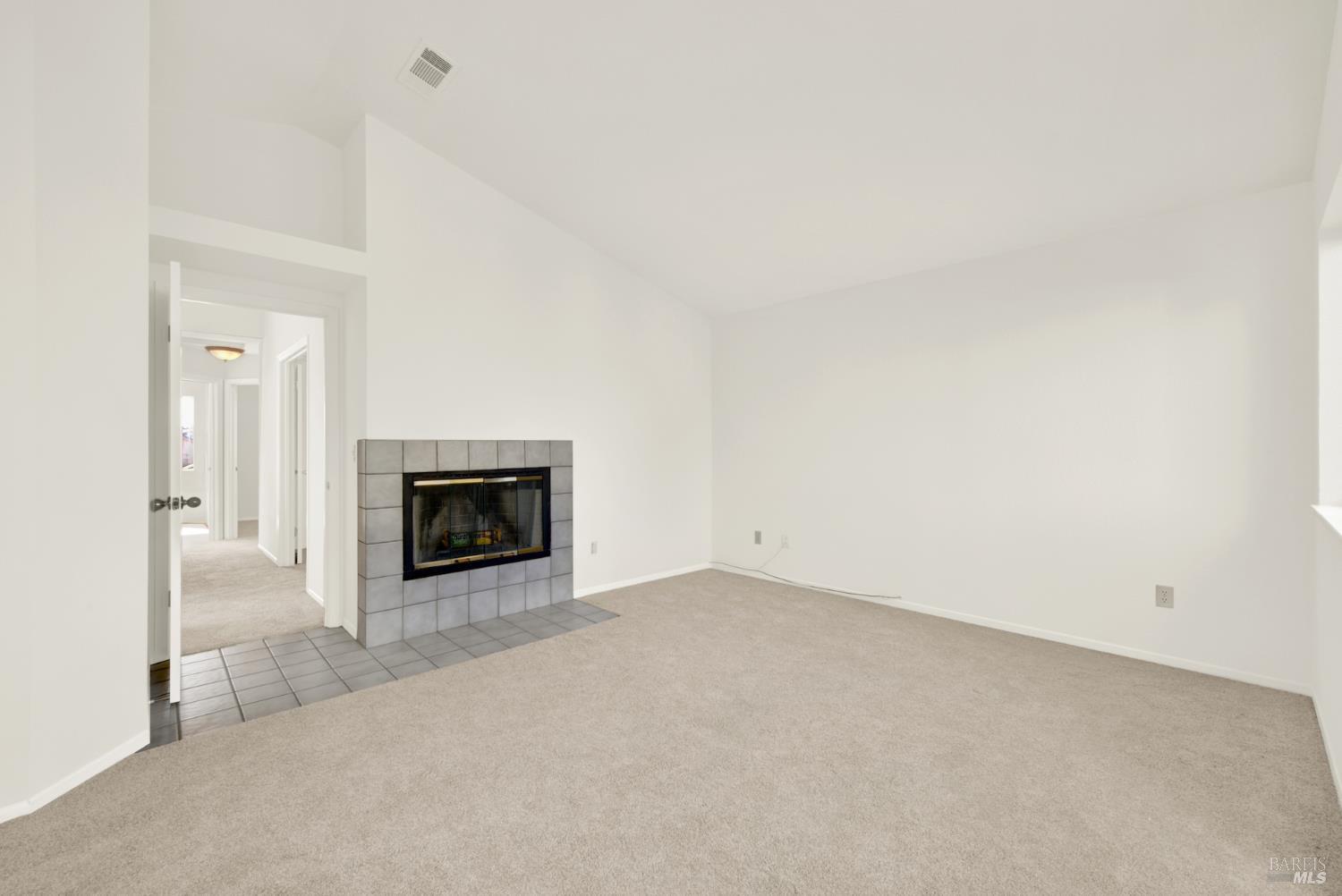 685 Poppy Circle Vacaville CA 95688