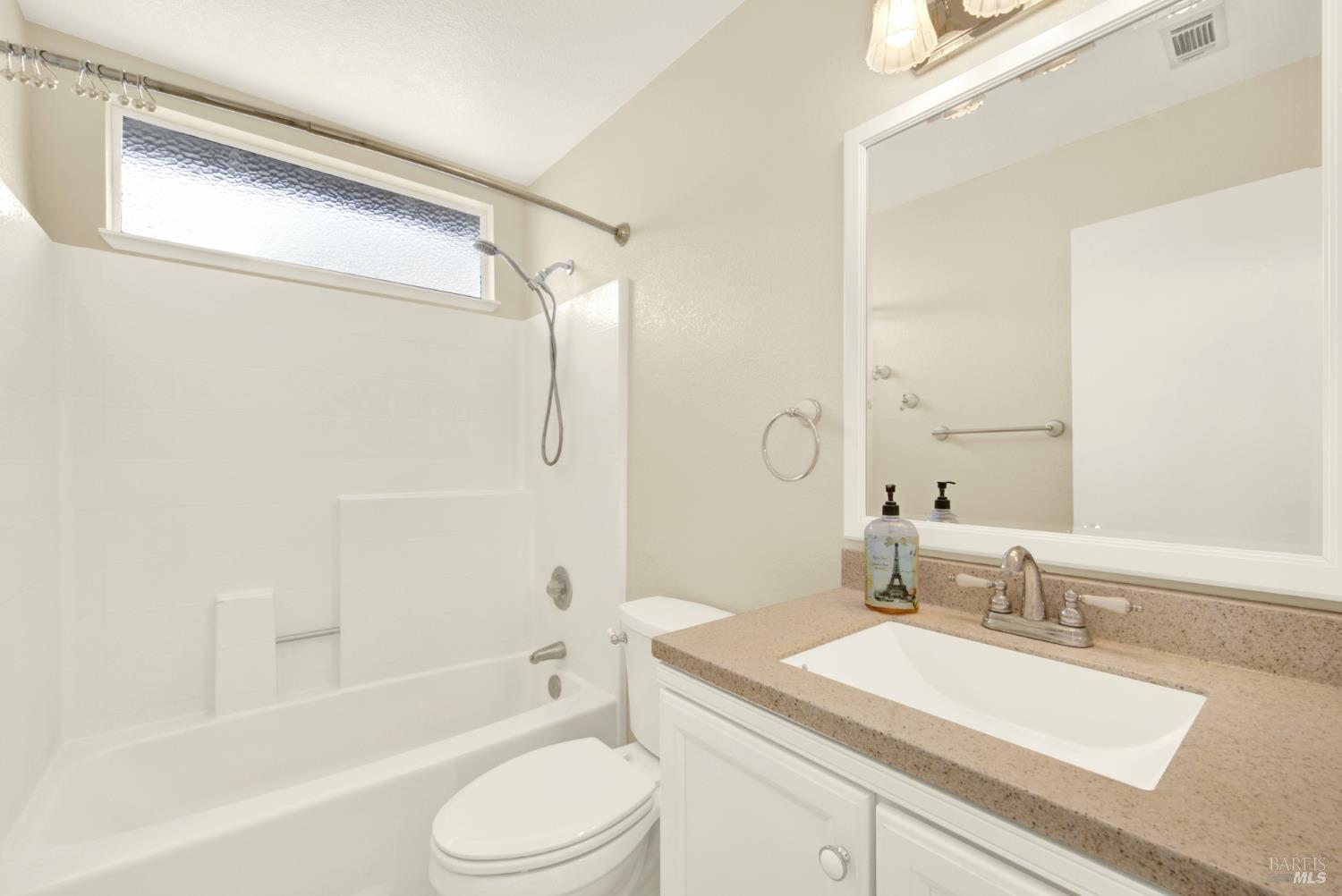 685 Poppy Circle Vacaville CA 95688