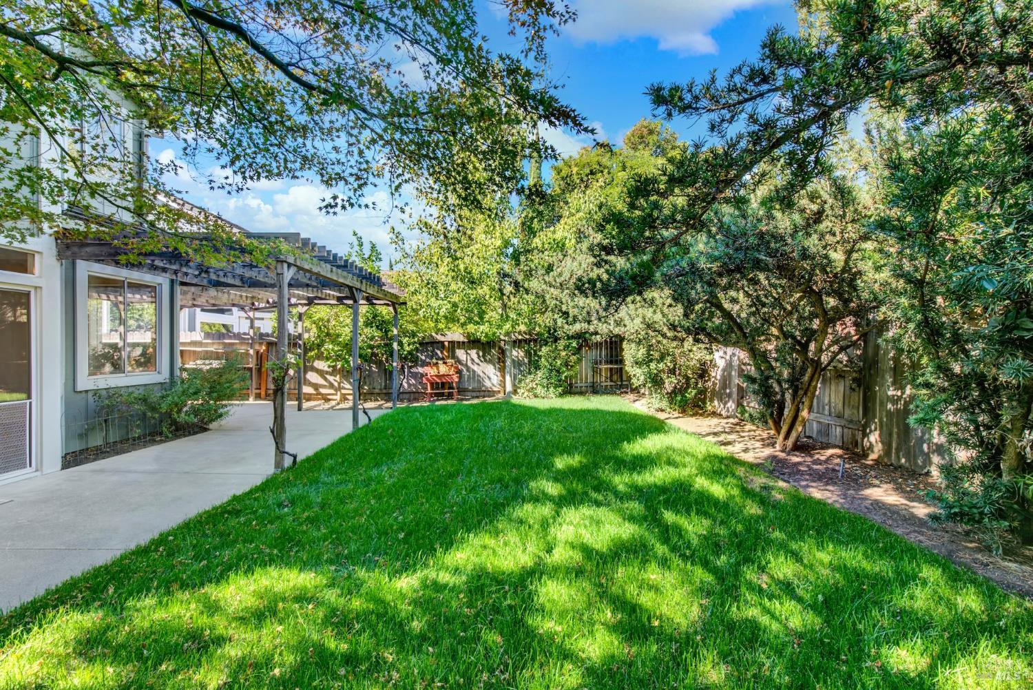 685 Poppy Circle Vacaville CA 95688