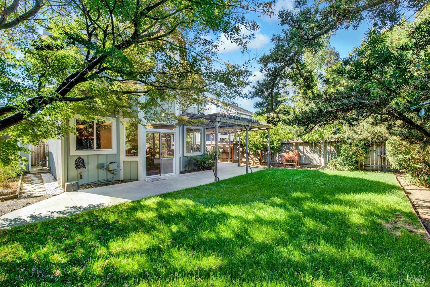 685 Poppy Circle Vacaville CA 95688