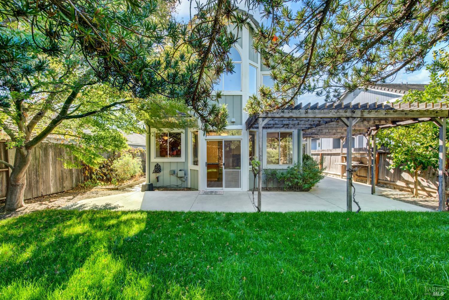 685 Poppy Circle Vacaville CA 95688